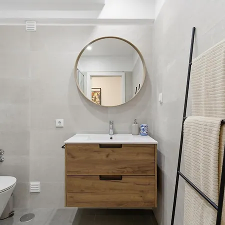 Meu Pe De Laranja Lima - In The Center Of