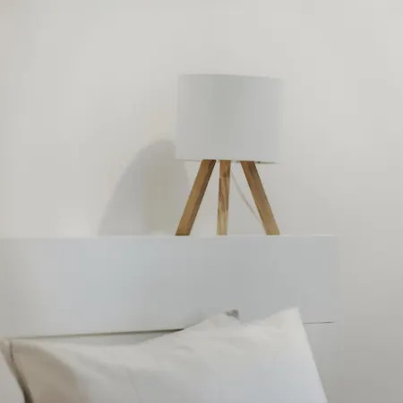 Daire Meu Pe De Laranja Lima - In The Center Of Silveira (Lisbon)