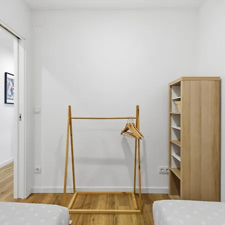 Meu Pe De Laranja Lima - In The Center Of