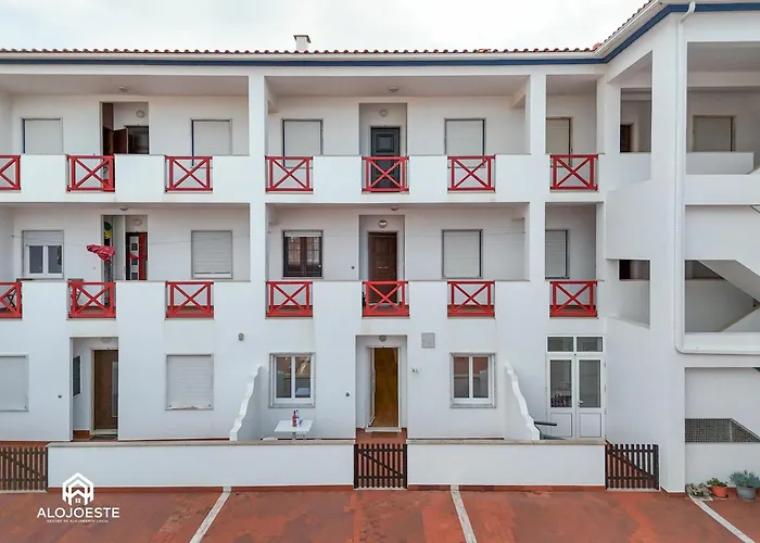 Meu Pé De Laranja Lima - In The Center Of Silveira (Lisbon)